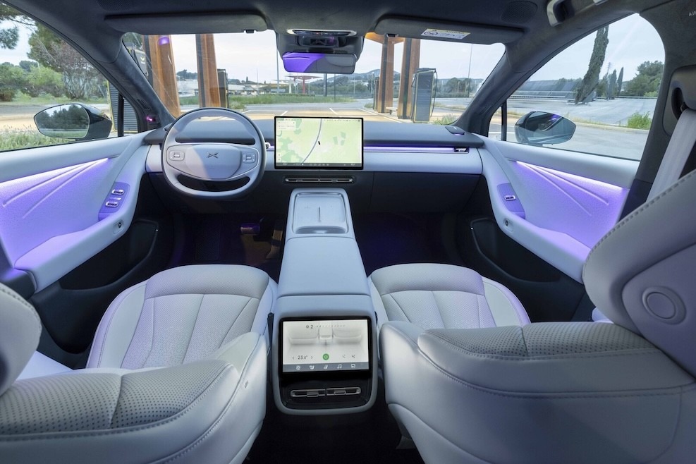 INTERIOR XPENG P7+